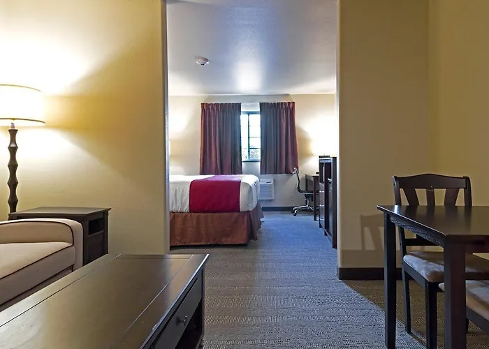 & Convention Center Hotel 3*