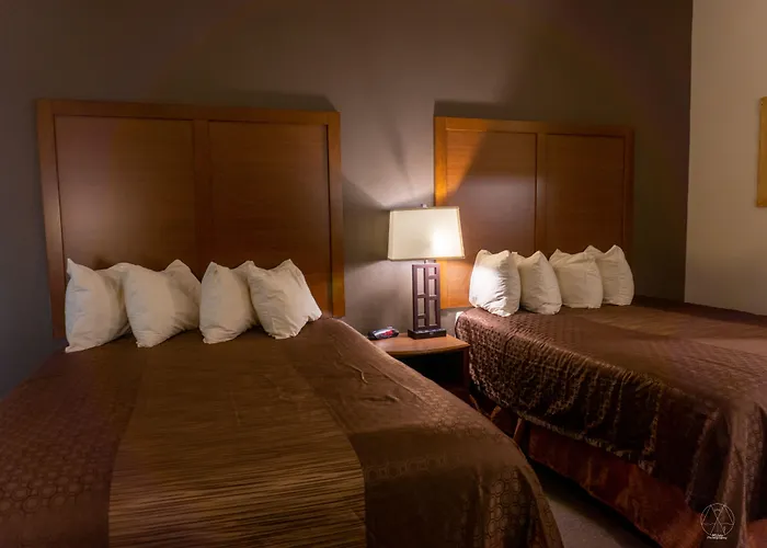 & Convention Center Hotel 3*