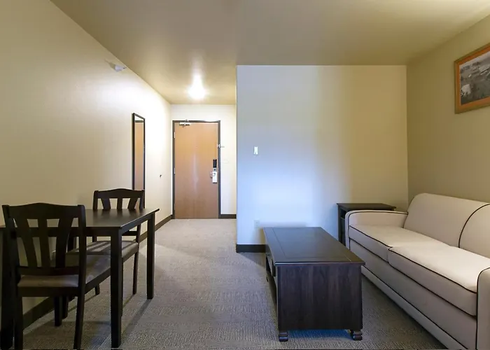 & Convention Center 3*